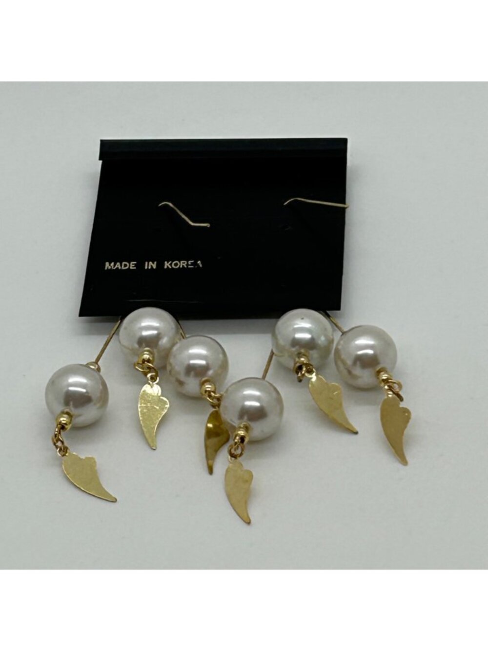 Vintage Gold--tone Faux Pearl Dangle Earrings With Leaf Charms Statement 3.25 in - Picture 12 of 14